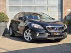 Volvo V40 Cross Country 1.6 T4 180 pk Momentum, NAP, TREKHAA, Auto's, Voorwielaandrijving, Gebruikt, Zwart, 179 pk