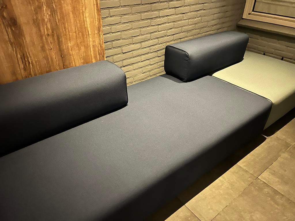 Leolux Ponton Next bank ZGAN, Huis en Inrichting, 100 tot 125 cm, Driepersoons, Ophalen of Verzenden, Zo goed als nieuw