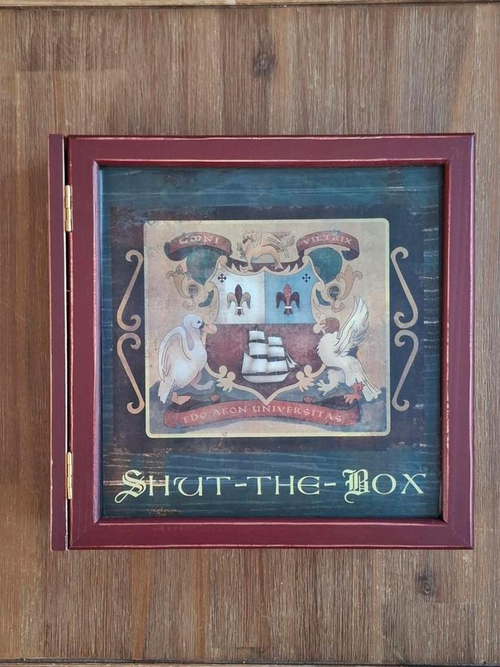 Shut the box - Bookshelf edition - hout - dobbelspel, Hobby en Vrije tijd, Gezelschapsspellen | Overige, Nieuw, Ophalen of Verzenden