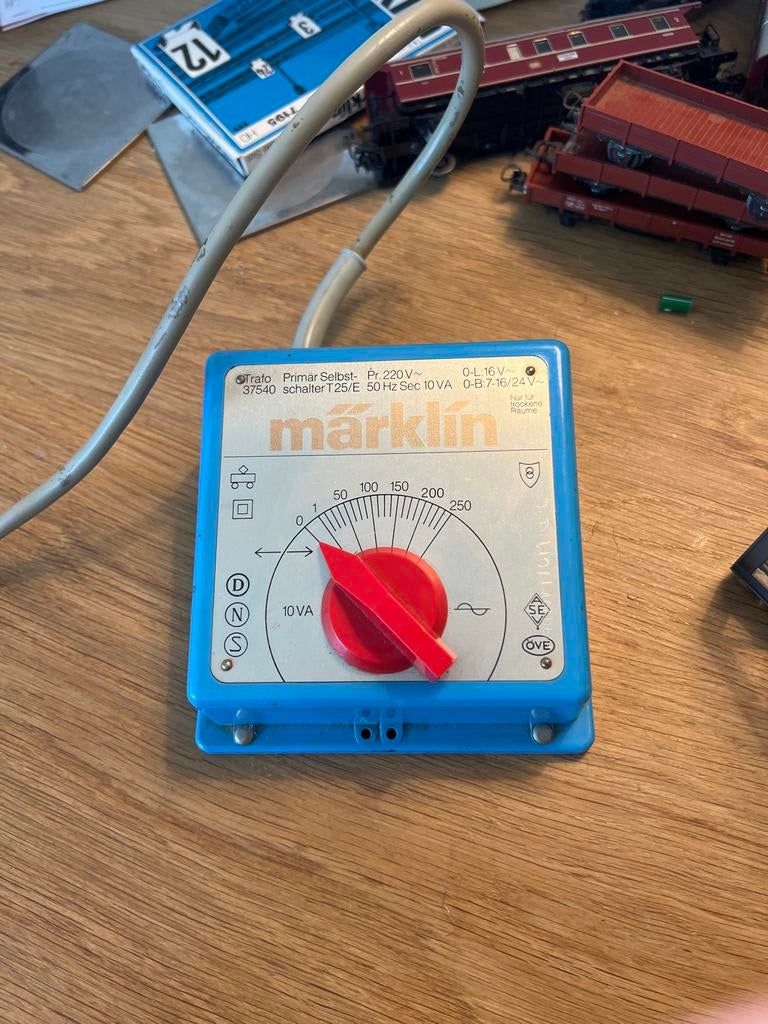 Märklin Trafo 37540 - Analoge Transformator voor Modelspoor, Hobby en Vrije tijd, Modeltreinen | H0, Gebruikt, Ophalen of Verzenden