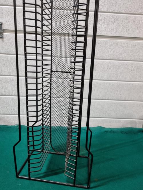 -	Cd rek van metaal voor 40 cd’s, Ophalen of Verzenden, 'T Olde Gre-j, Info@toldegrej.nl, Endepoelstraat 20f Didam