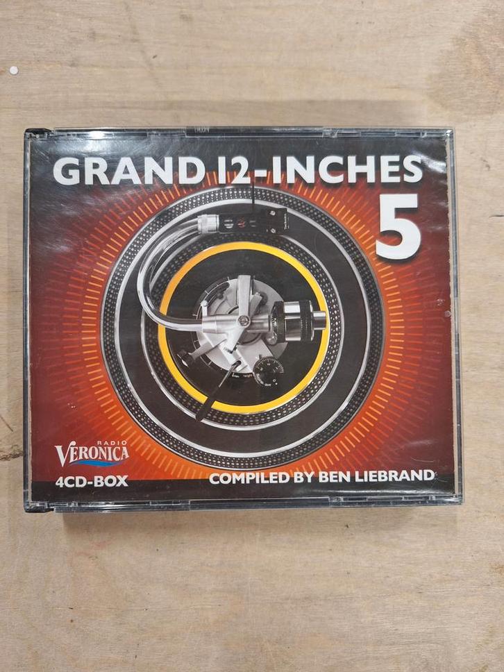 Cd box Grand 12-inches 5 WD29, Cd's en Dvd's, Cd's | Pop, Zo goed als nieuw, Ophalen
