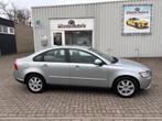 Volvo S40 2.4i Edition I --AUTOMAAT--NL AUTO ZEER MOOI 6999E, Auto's, Volvo, Stof, Gebruikt, 700 kg, 2435 cc