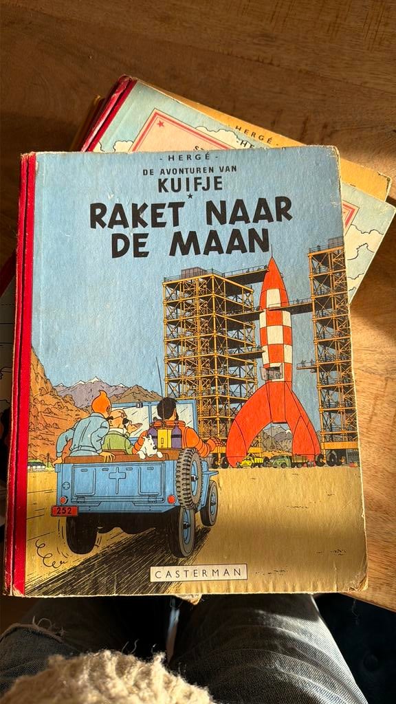 Hergé avonturen van kuifje raket naar de maan, Ophalen of Verzenden, Gelezen