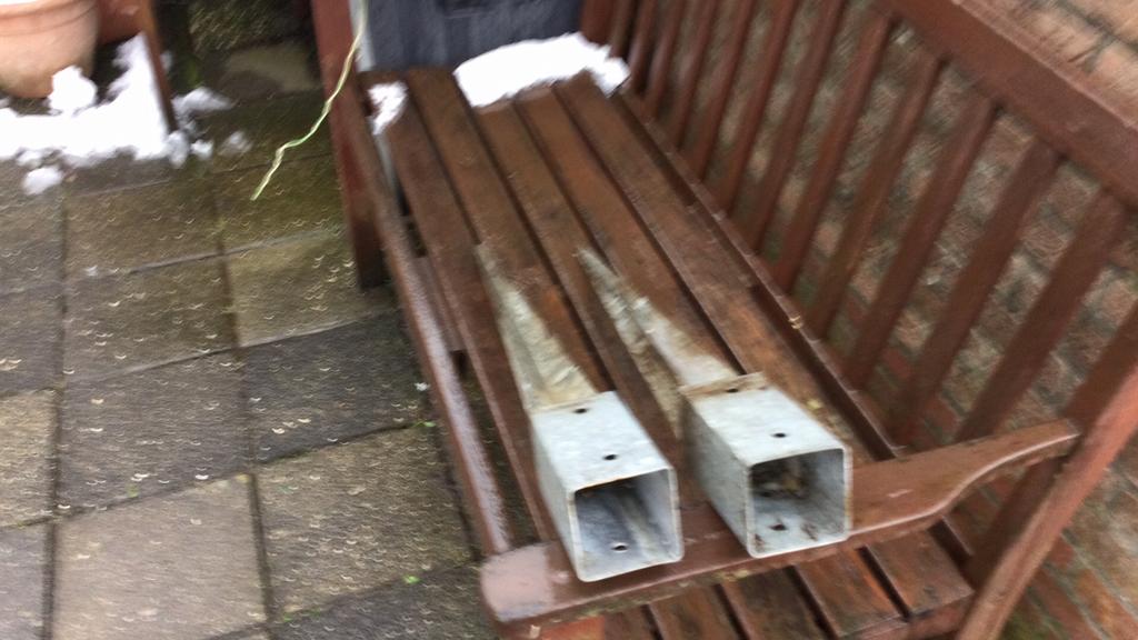 4 gegalvaniseerde paal punten maat 7x7., Doe-het-zelf en Verbouw, Ophalen, Gebruikt, IJzer