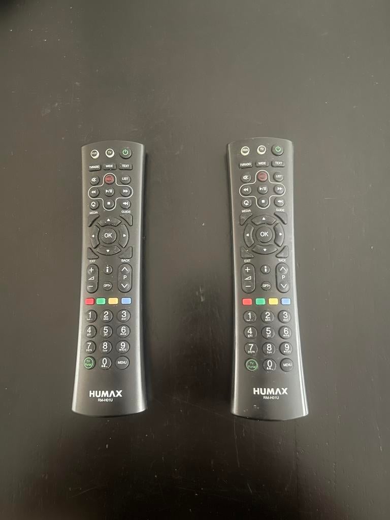Humax afstandsbedieningen, Ophalen of Verzenden, Zo goed als nieuw