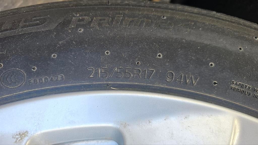 Originele Skoda Superb 2024 Banden & Velgen Set (10.000km), Banden en Velgen, 17 inch, Ophalen of Verzenden, Personenwagen