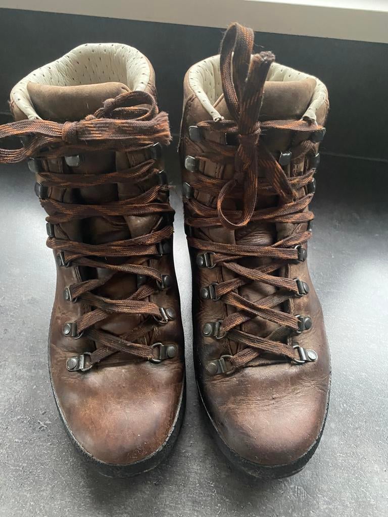 Leren wandelschoen dames Hanwag, Ophalen of Verzenden, Zo goed als nieuw, Schoenen