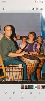 Djembe, Ophalen
