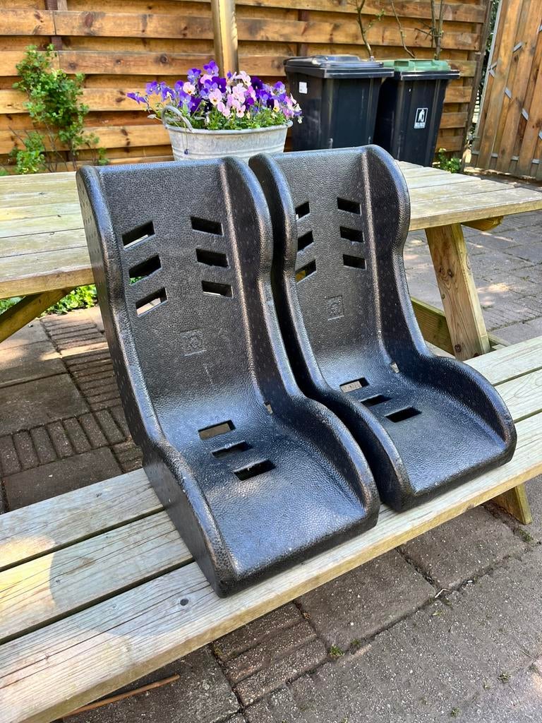 2 Peuterschalen voor bakfiets, Fietsen en Brommers, Fietsaccessoires | Fietsstoeltjes, Ophalen, Zo goed als nieuw, 0 t/m 10 kg