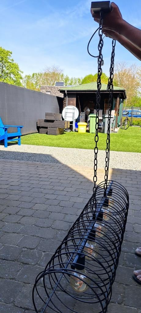 Zwarte hanglamp met 5 lampen, Ophalen of Verzenden, Zo goed als nieuw, Metaal, 50 tot 75 cm