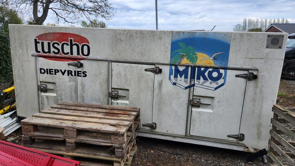 Aanhangwagen opbouw opslag, Auto diversen, Ophalen