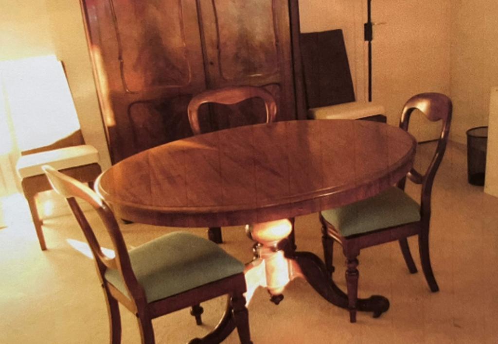 Biedermeier tafel (1,20 meter) met 6 stoelen, Ophalen