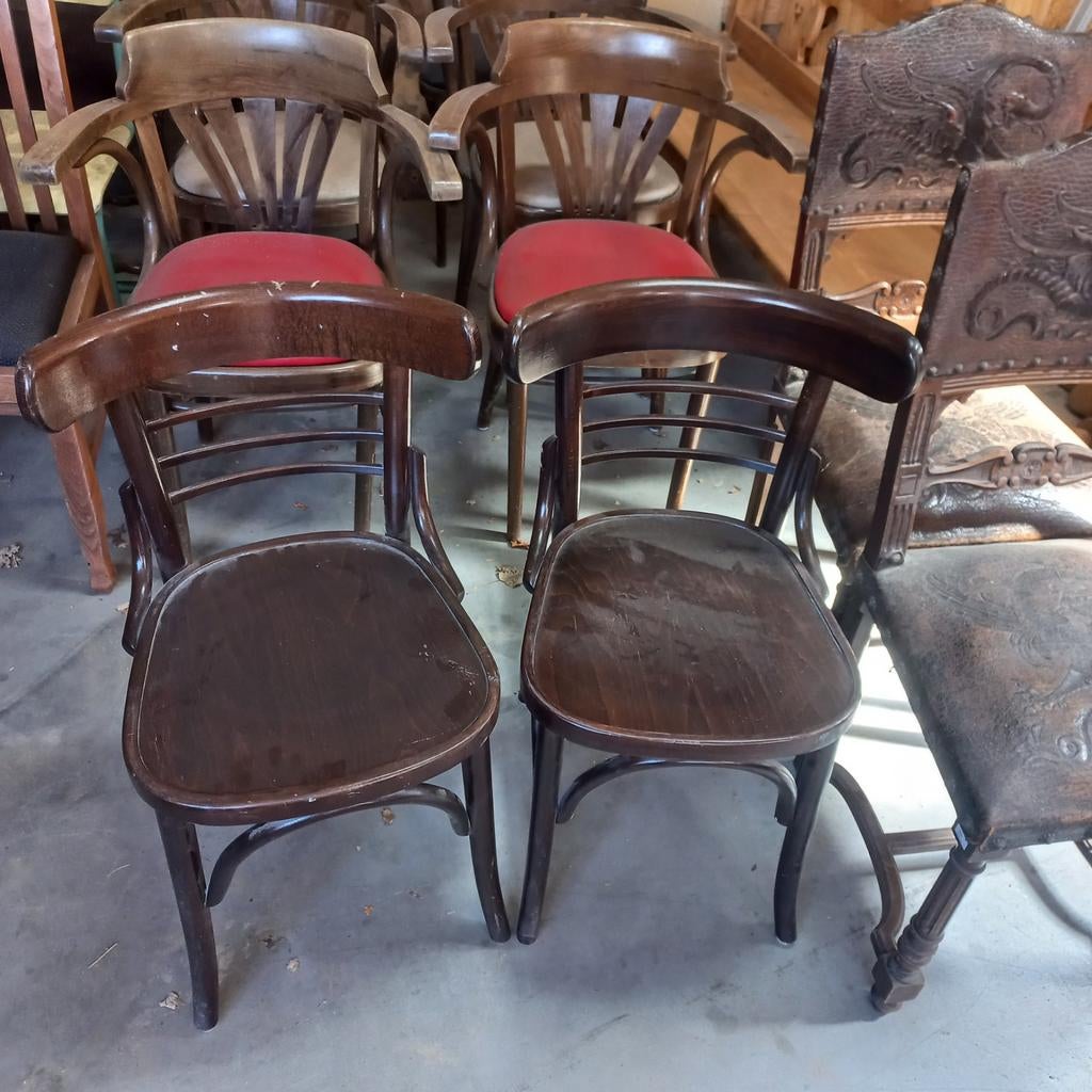 Mooie cafestoelen, Ophalen