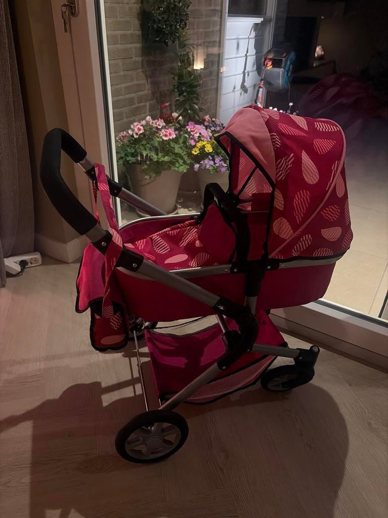 Roze poppenwagen met verstelbare duwstang, Ophalen, Zo goed als nieuw, Overige typen
