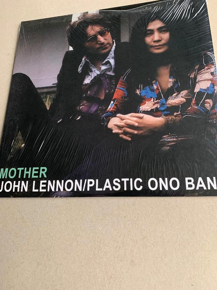 John Lennon / Plastic Ono Band - Mother ( lp), Cd's en Dvd's, Vinyl | Rock, Zo goed als nieuw, Poprock, 12 inch, Verzenden