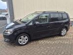 Volkswagen Touran 1.2 TSI Trendline Bluemotion 7p., Voorwielaandrijving, Euro 5, Stof, Gebruikt