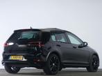 Volkswagen Golf 1.5 TSI 150 PK DSG Highline | LED | Panorama, Auto's, Volkswagen, 4 cilinders, Zwart, Bedrijf, Golf