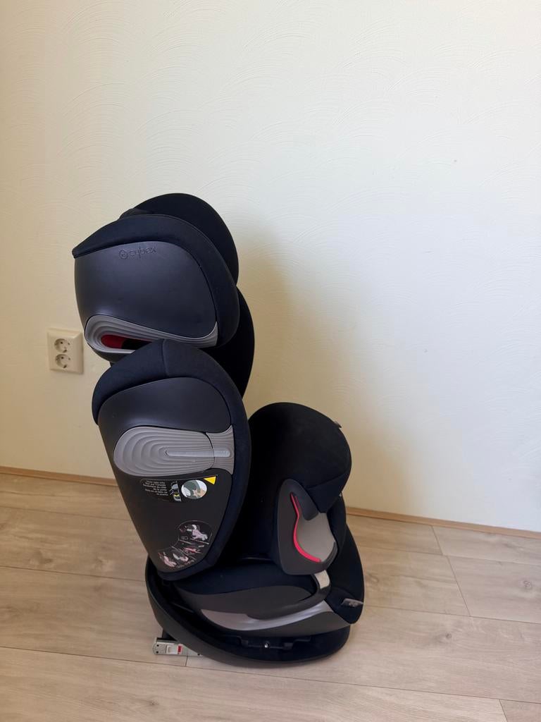 Cybex Pallas S-Fix Autostoel - Zwart, Kinderen en Baby's, Autostoeltjes, Autogordel of Isofix, Verstelbare rugleuning, Zo goed als nieuw