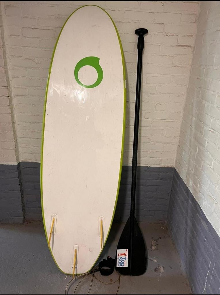 Tribord 6.0 Surfboard met peddel en vinnen van Decathlon, Watersport en Boten, Golfsurfen, Ophalen, Gebruikt, Funboard, Met koord