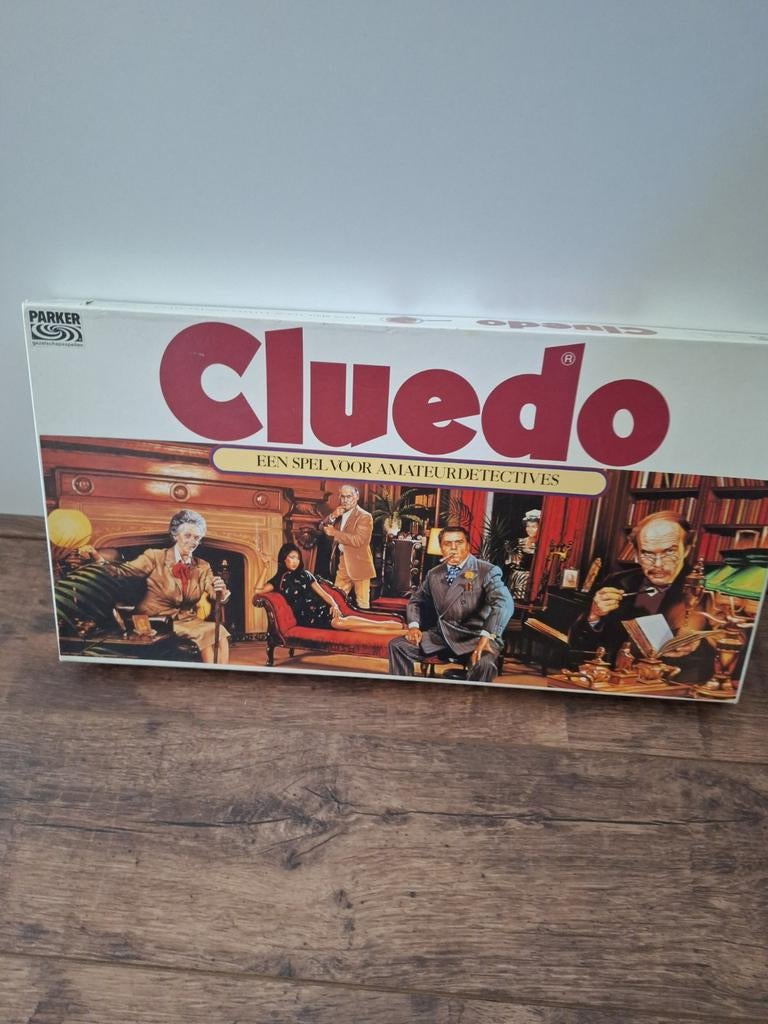 Cluedo Bordspel - Detectivespel, Hobby en Vrije tijd, Gezelschapsspellen | Bordspellen, Vijf spelers of meer, Ophalen of Verzenden