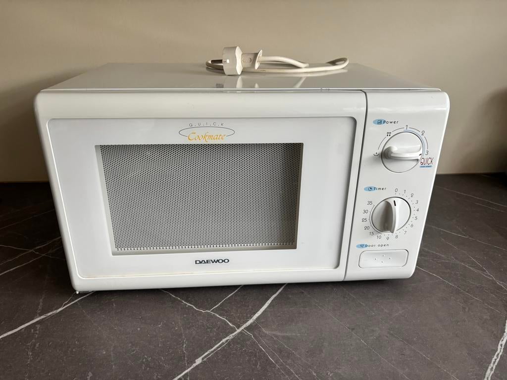 Magnetron - quick cookmate Daewoo, Ophalen, Gebruikt, Magnetron, Draaiplateau