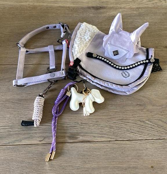 Nieuwe Collectie Hobby Horse Set halster deken, Ophalen of Verzenden, Nieuw, Overige soorten