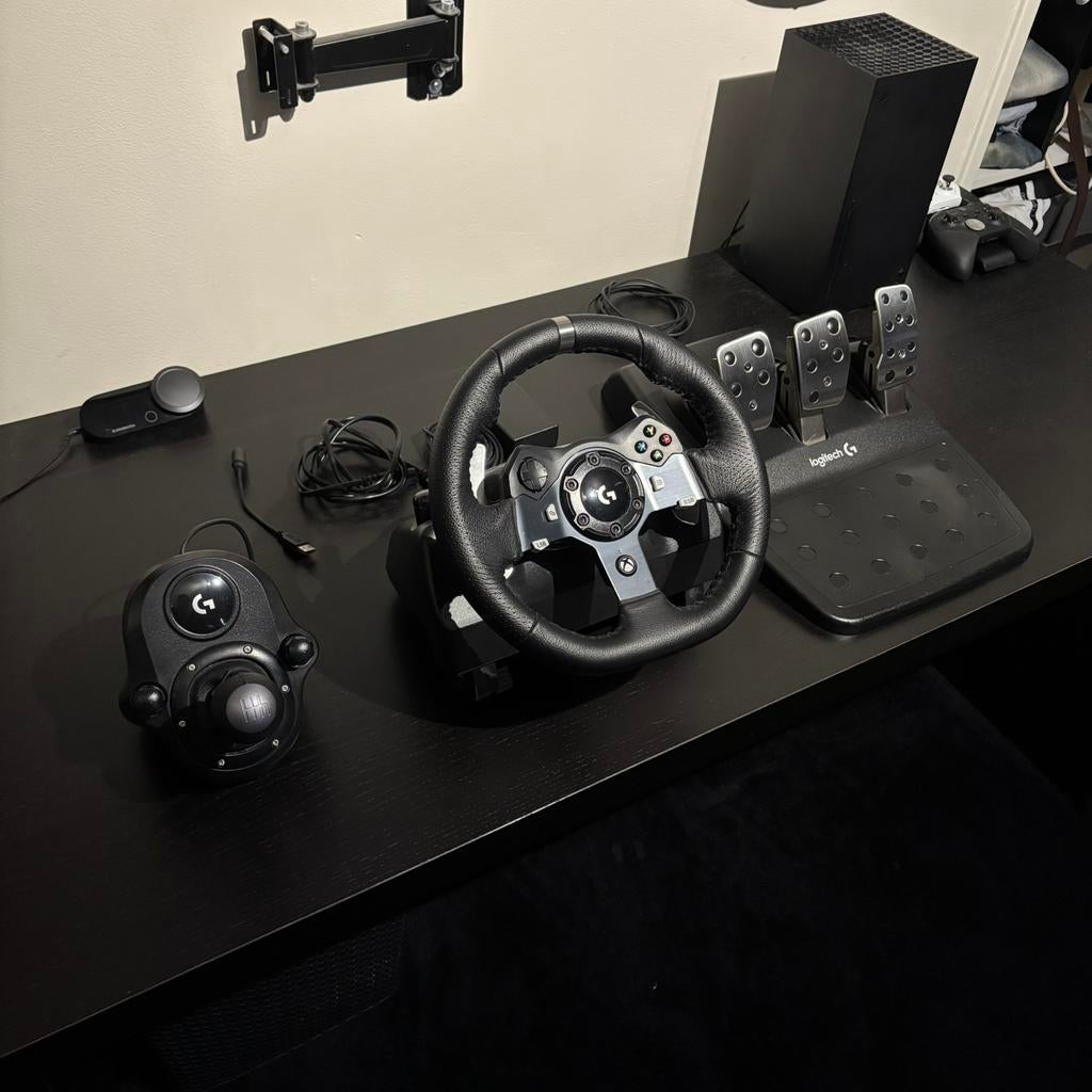 Logitech G920 Racing Wheel + Shifter (Xbox/PC), Spelcomputers en Games, Ophalen, Zo goed als nieuw