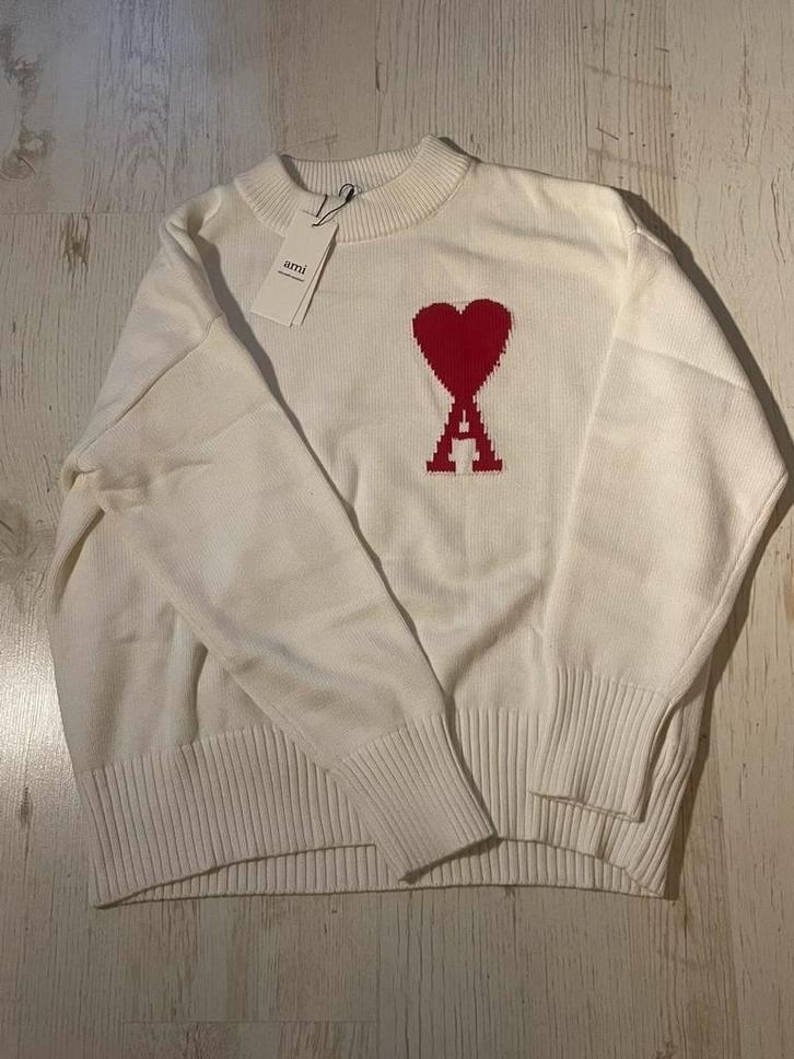 Mooie Witte Ami Paris Trui met Rood Hart Logo, Kleding | Heren, Truien en Vesten, Nieuw, Overige maten, Wit, Verzenden