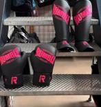 Rumble Kickboksset - Handschoenen en Scheenbeschermers, Ophalen of Verzenden, Zo goed als nieuw, Bokshandschoenen