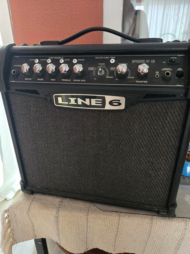 Line 6 Spider IV 15 Gitaarversterker, Muziek en Instrumenten, Versterkers | Bas en Gitaar, Ophalen, Zo goed als nieuw, Gitaar