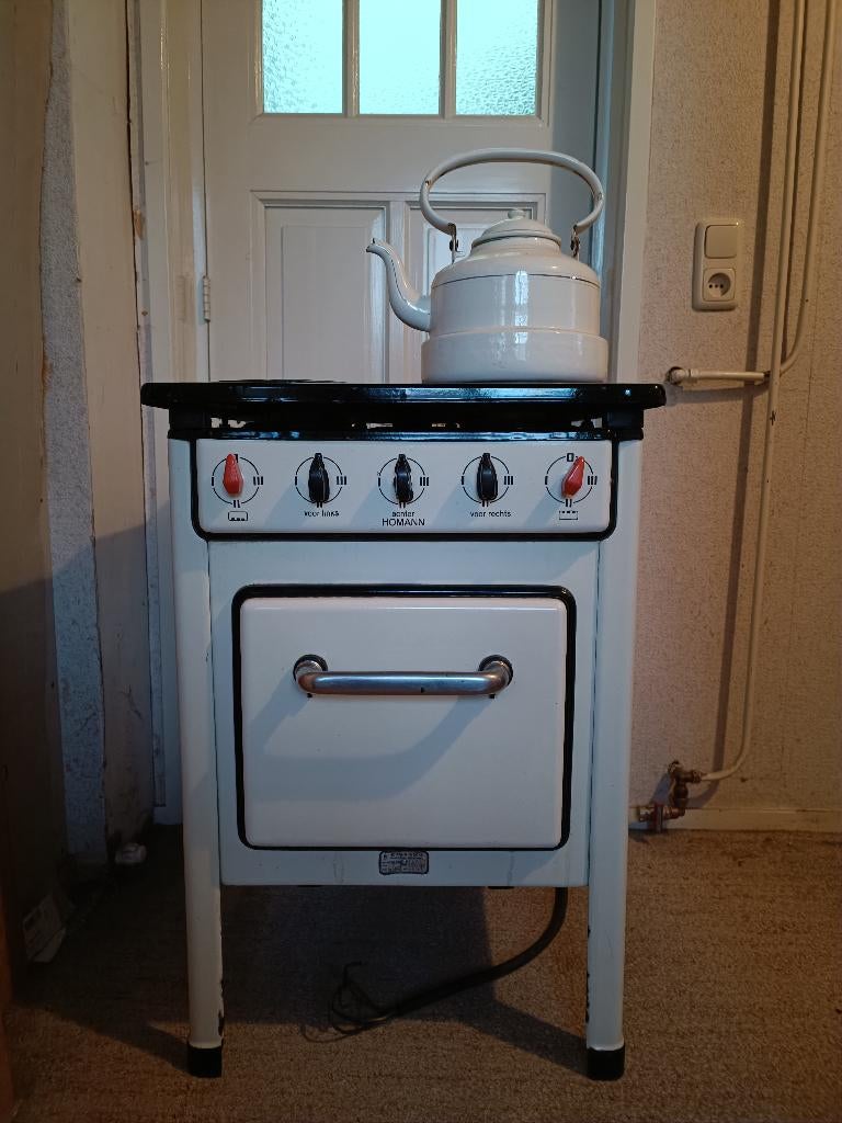 fornuis elektrisch grootmoeders tijd 1935 met oven, Witgoed en Apparatuur, Fornuizen, Ophalen, Gebruikt, 3 kookzones of minder