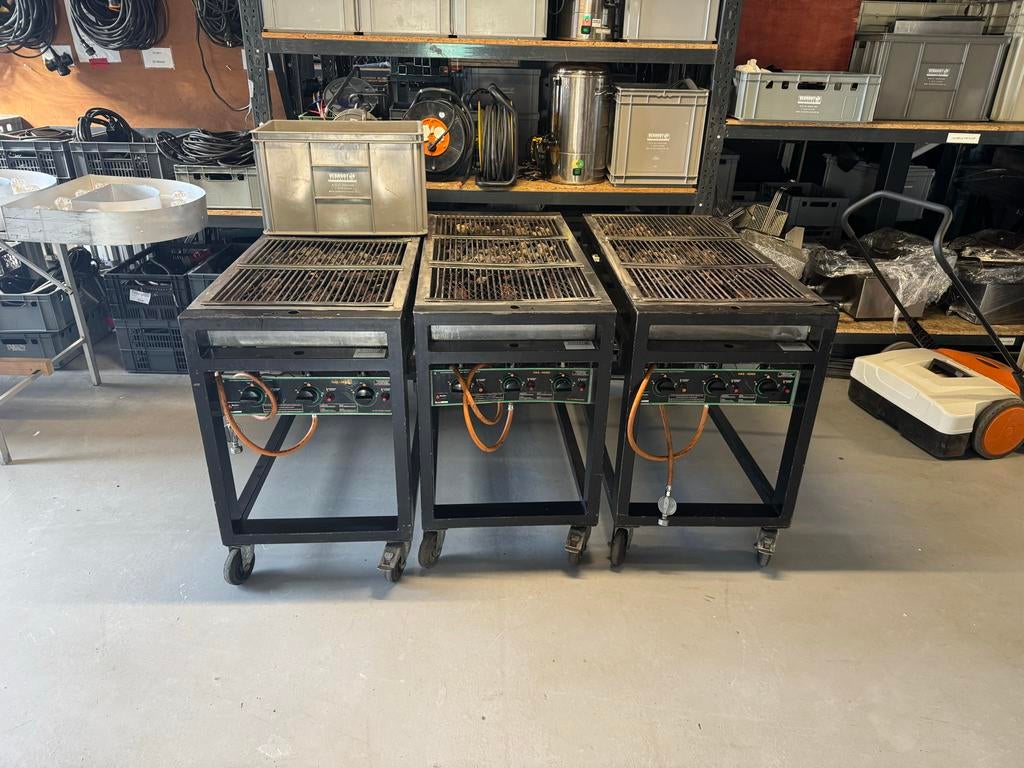 Ivas / Hendi Europa 3 BBQ's Barbecue - Zo goed als nieuw, Ophalen, Zo goed als nieuw