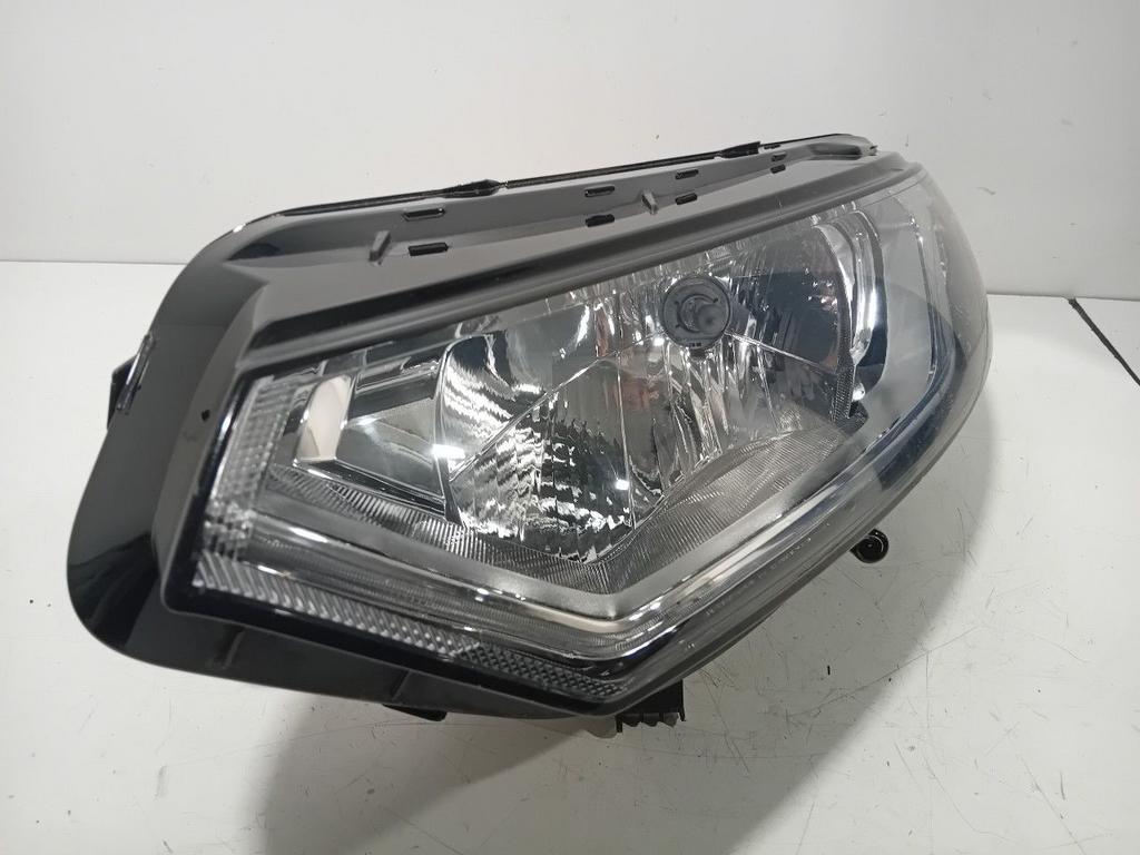 Koplamp links Ford EcoSport, Auto-onderdelen, Verlichting, Onderdelen@venauto.nl, Van der Ven Autorecycling B.V., Gebruikt, Ettenseweg 76, 4706 PB Roosendaal, The Netherlands
