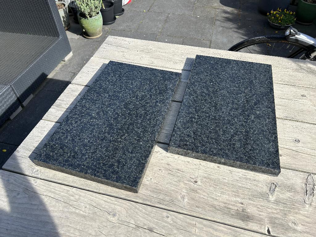 2 x graniet plaat voor onder speaker bijvoorbeeld, Overige typen, Zo goed als nieuw, Minder dan 60 watt, Ophalen