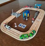 Houten treinbaan, met toebehoren, Twee personen