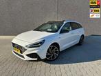 Hyundai I30 1.5 T-GDi MHEV N-Line Sky | AUTOMAAT | TREKHAAK, Gebruikt, Euro 6, Leder en Stof, Wit