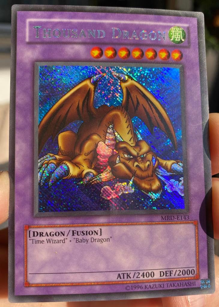 Yu-Gi-Oh! Thousand Dragon MRD Old Reverse Foil Misprint !, Ophalen of Verzenden, Gebruikt, Losse kaart, Foil