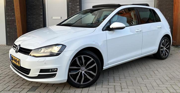 Volkswagen Golf 1.4 TSI PANO/ACC/STOELVW/DSG/MASSAGE/LED/PDC, Auto's, Volkswagen, Bedrijf, Te koop, Golf, ABS, Adaptive Cruise Control