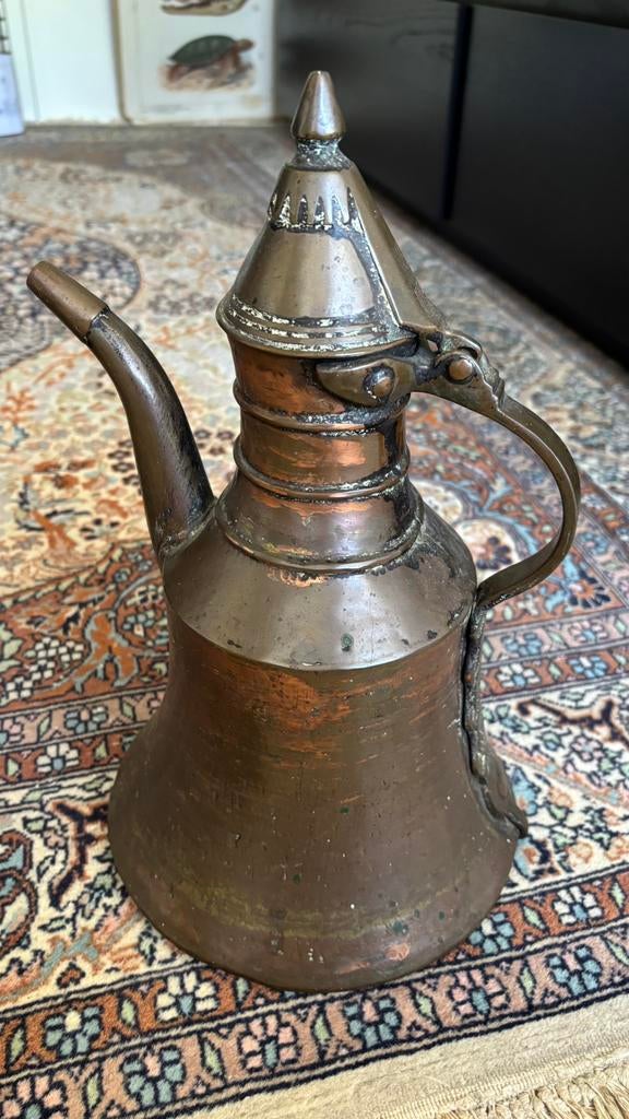 Antieke arabische koffiepot/cezve of ibrik, Ophalen, Koper