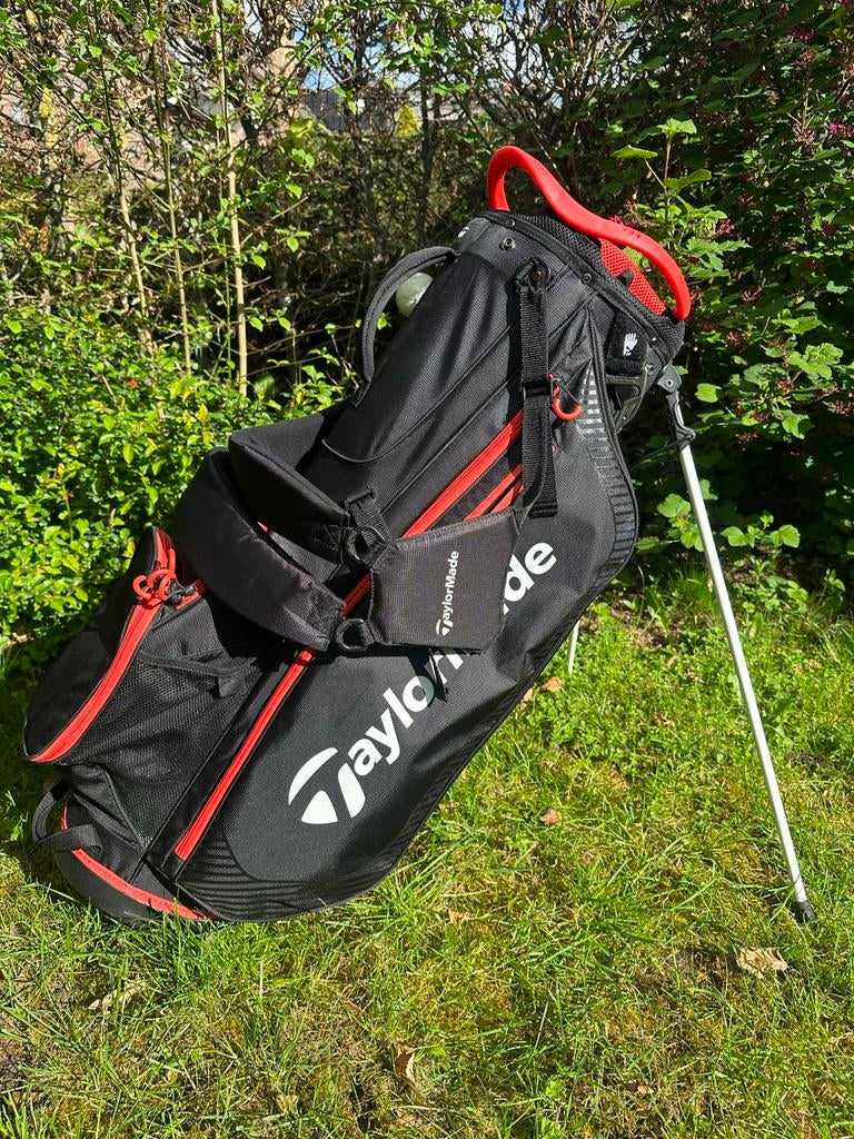 TaylorMade Golftas - Zwart/Rood Standbag, Sport en Fitness, Golf, Ophalen, Zo goed als nieuw, Tas, Overige merken
