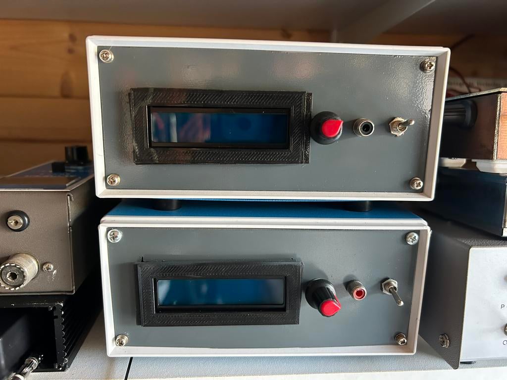 70 cm wide band zender + eindtrap en 70 cm converter, Telecommunicatie, Zenders en Ontvangers, Ophalen of Verzenden, Zo goed als nieuw