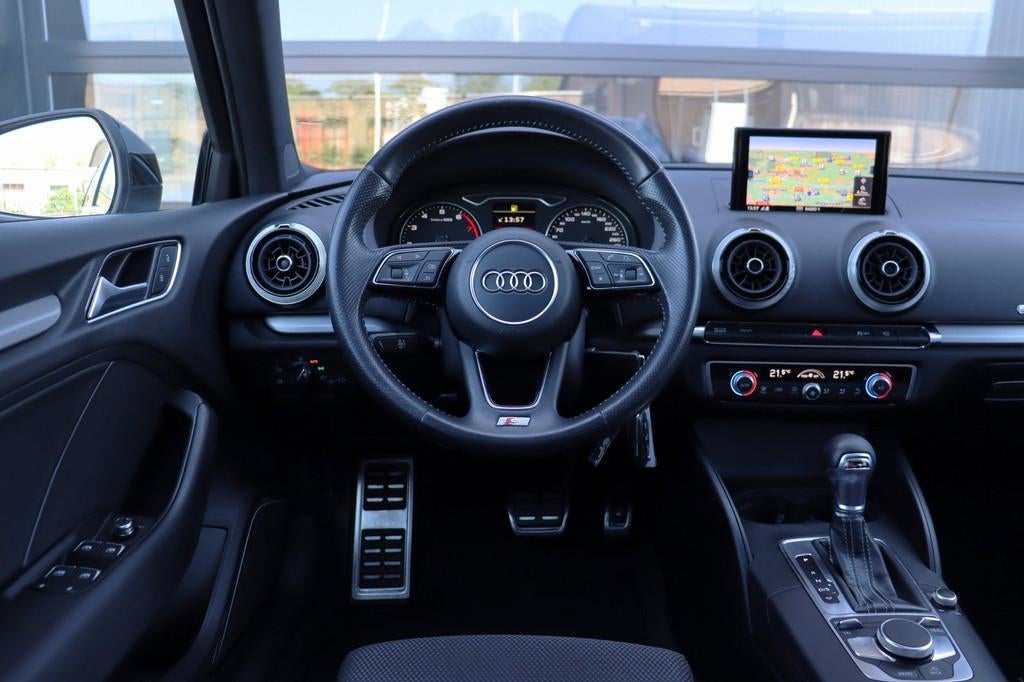 Audi A3 Limousine 35 TFSI CoD Sport S Line Edition | NAP | S, Euro 6, 4 cilinders, 150 pk, Leder en Stof