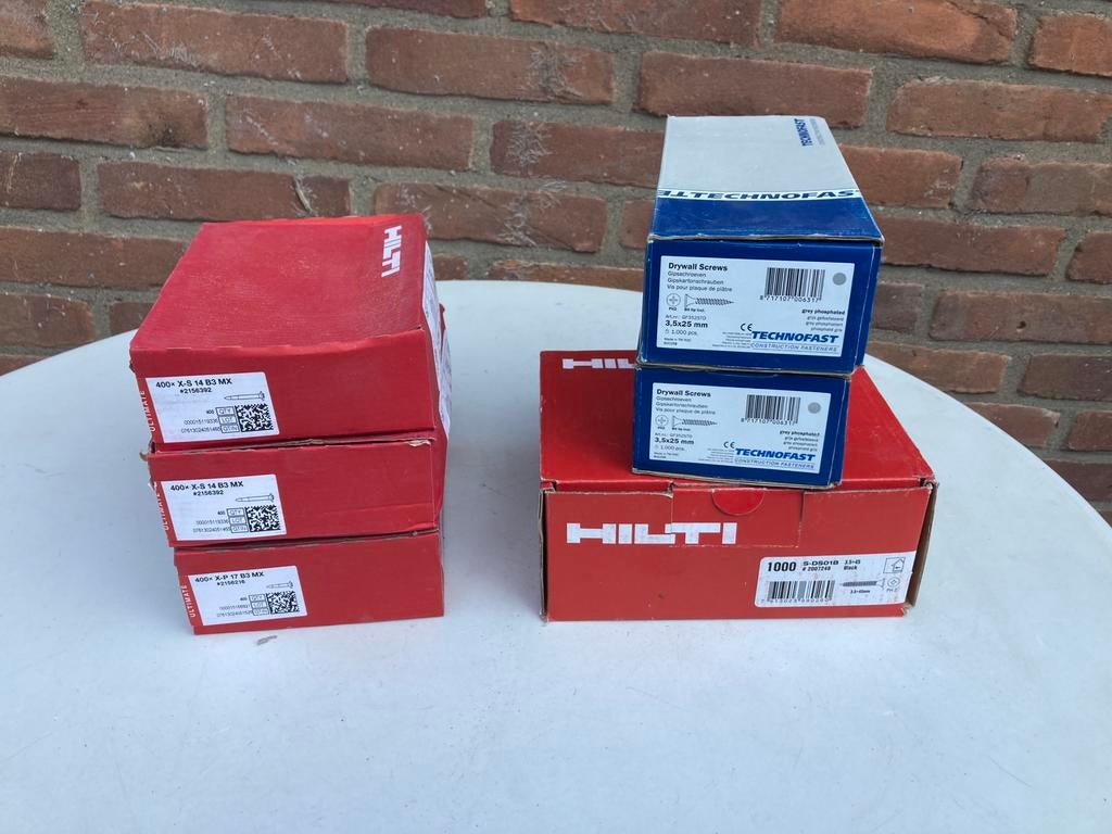 HILTI schietnagels en gipsplaat schroeven, Ophalen of Verzenden, Nieuw, Overige typen
