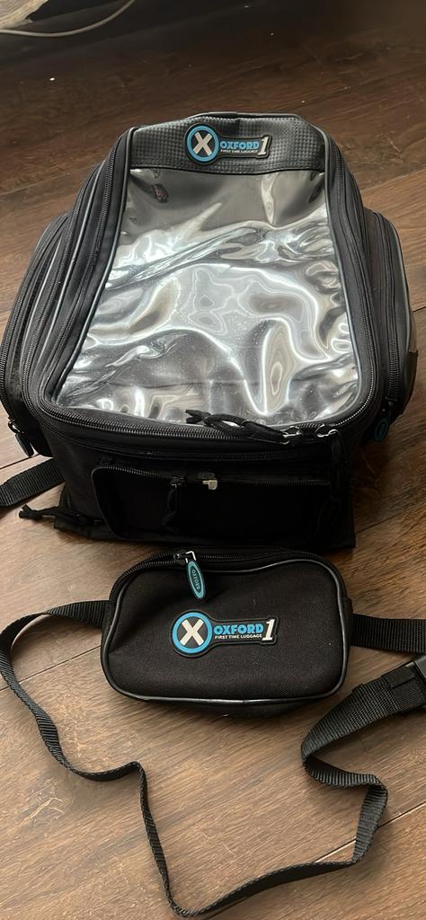 magneet motor tank tas oxford + extra regenhoes, Motoren, Accessoires | Koffers en Tassen, Zo goed als nieuw, Ophalen of Verzenden