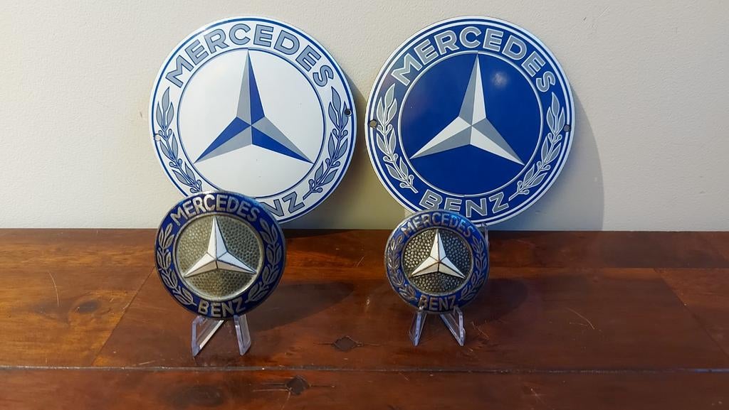 Oldtimer Mercedes Benz grille emblemen 110 en 115, Ophalen of Verzenden, Gebruikt, Auto's