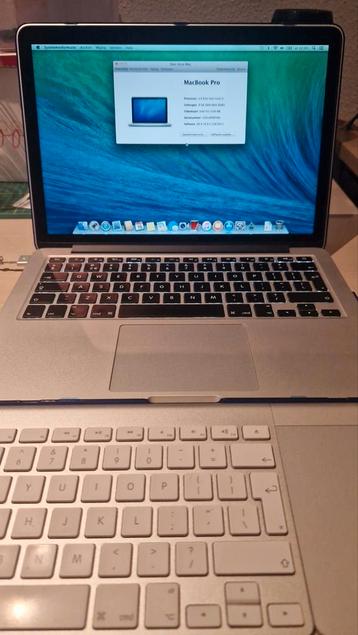 MacBook Pro Retina A1502, toetsenbord en magic trackpad beschikbaar voor biedingen