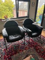 Twee zwarte leren fauteuils, Huis en Inrichting, Fauteuils, Ophalen, Gebruikt, Design, 75 tot 100 cm
