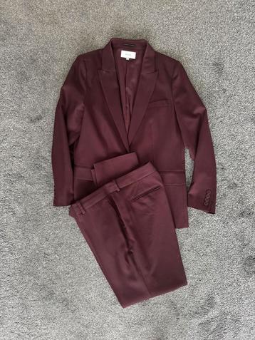 Reiss damespak bordeaux, maat 44 beschikbaar voor biedingen