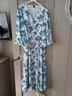 Nieuw lange jurk met centuur maat XL, Ophalen of Verzenden, Nieuw, Maat 46/48 (XL) of groter, Onder de knie